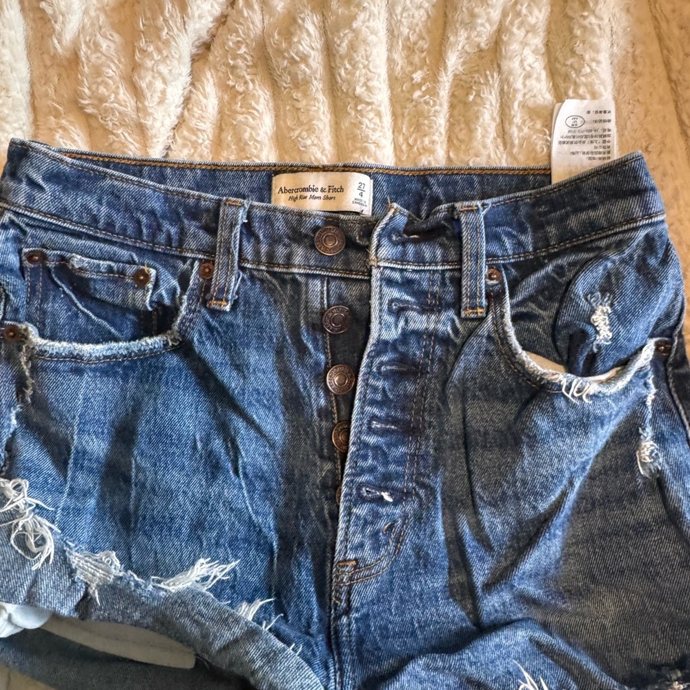 Abercrombie & Fitch Women's Classic Blue Ripped Jeans